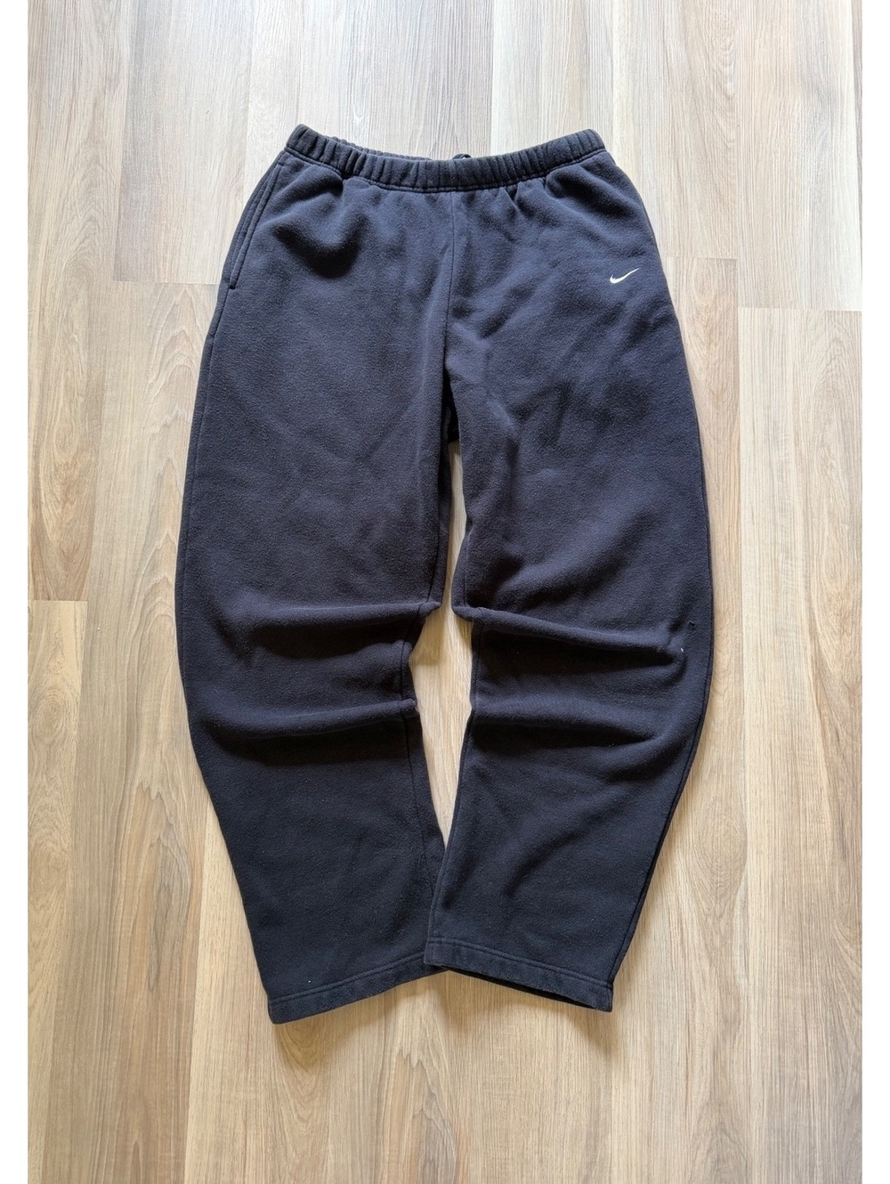 Vintage Y2K Baggy Nike Swoosh Sweatpants
